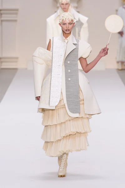 Look 21